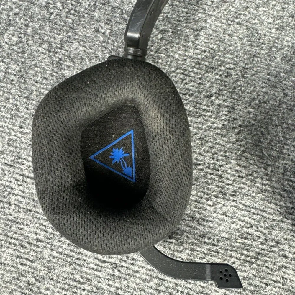 Turtle Beach Stealth 600 Gen 2 Wireless Rechargeable Gaming Headset PS4 PS5 S600